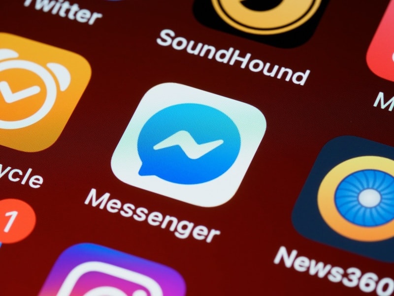  Facebook Messenger cheating app 