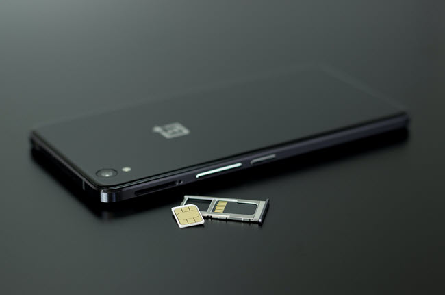 Sim card tracking